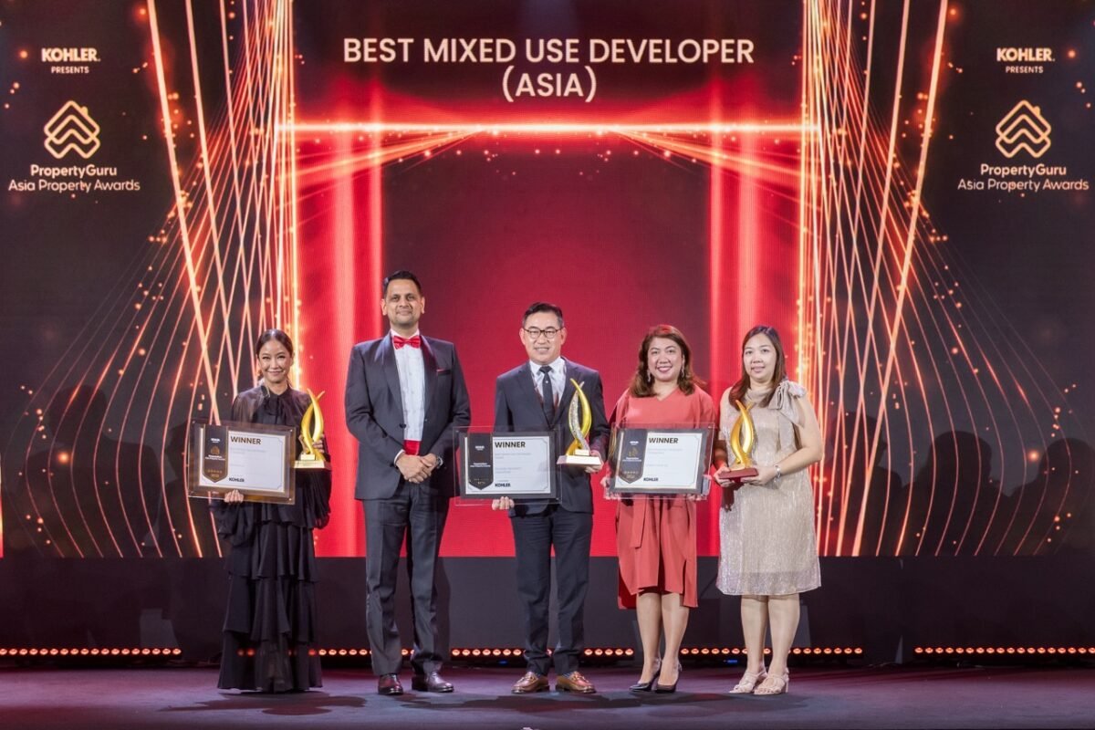 MontAzure triumphs as a world-class development, clinching the 'Best Mixed-Use Developer' award from the PropertyGuru Asia Property Awards 2023