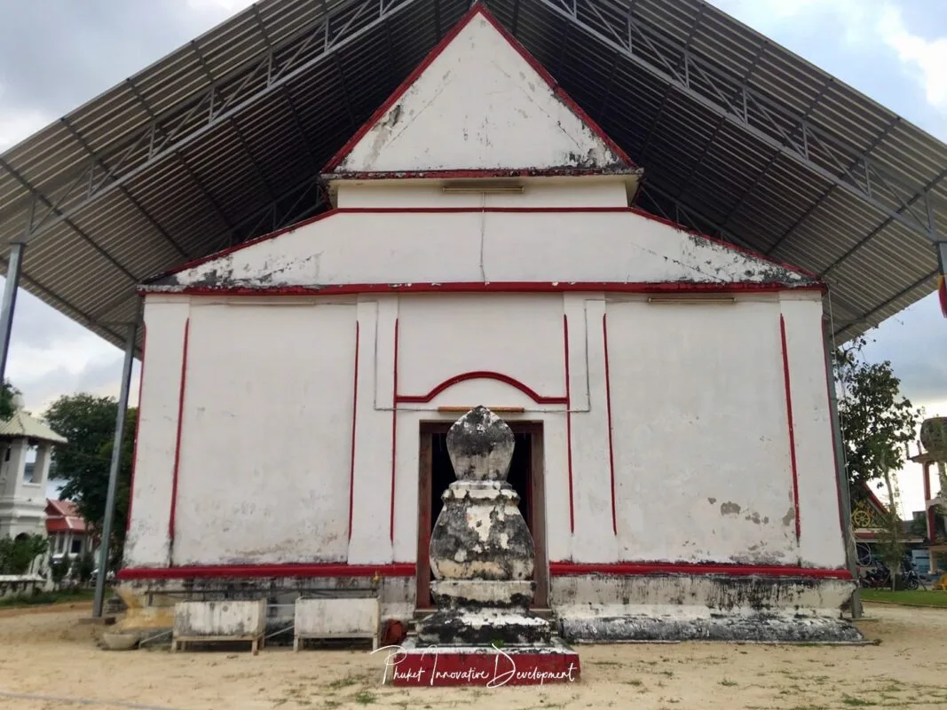 Wat Phra Nang Sang - An ancient temple with 3 ancient Buddha faces