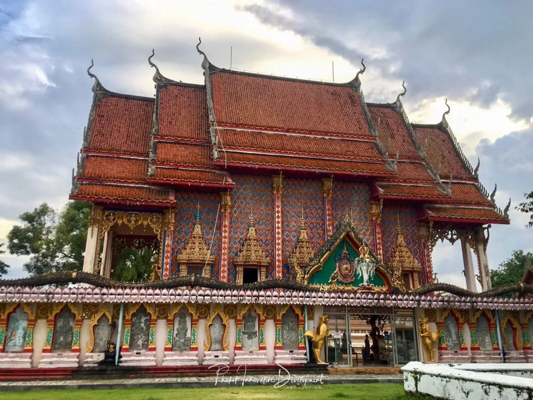 Wat Phra Nang Sang - An ancient temple with 3 ancient Buddha faces