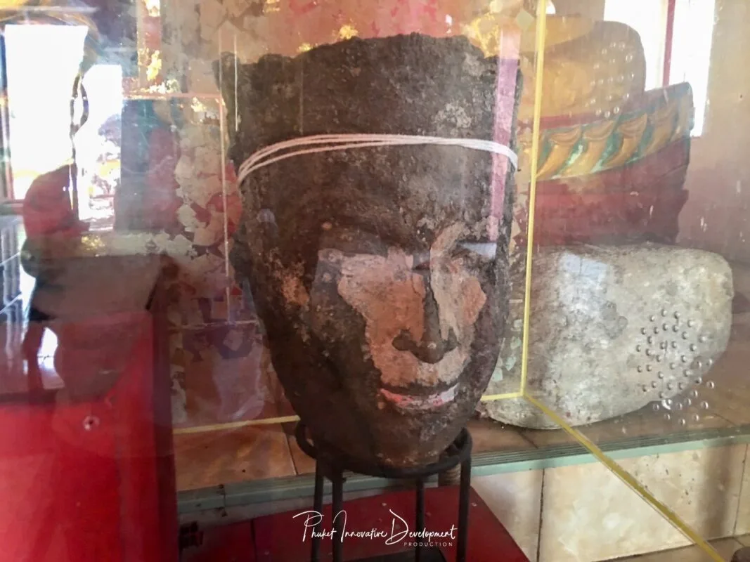 Wat Phra Nang Sang - An ancient temple with 3 ancient Buddha faces